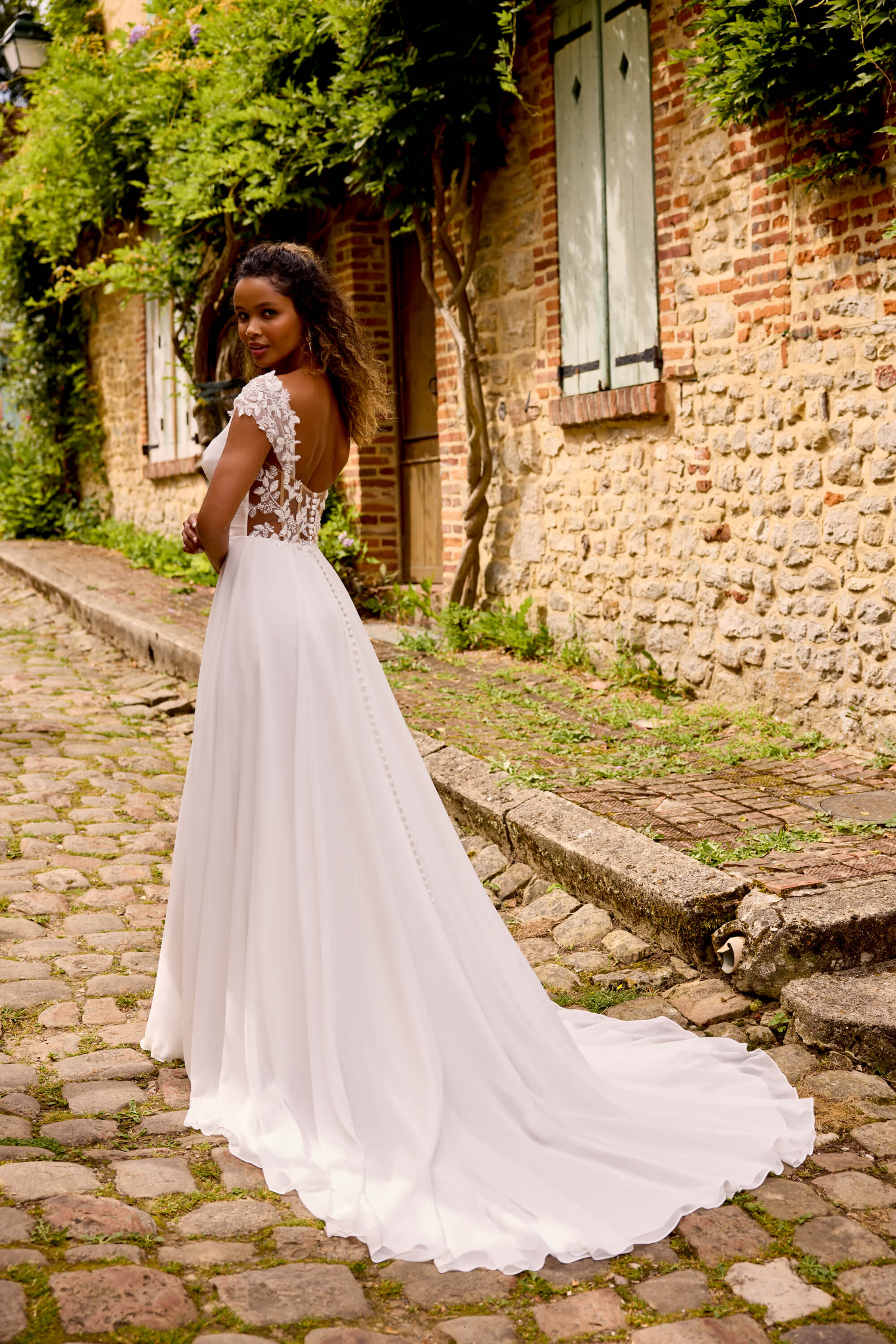 Wedding dress 20058 – Lace A-line with deep V-neck and sheer back – One & Only