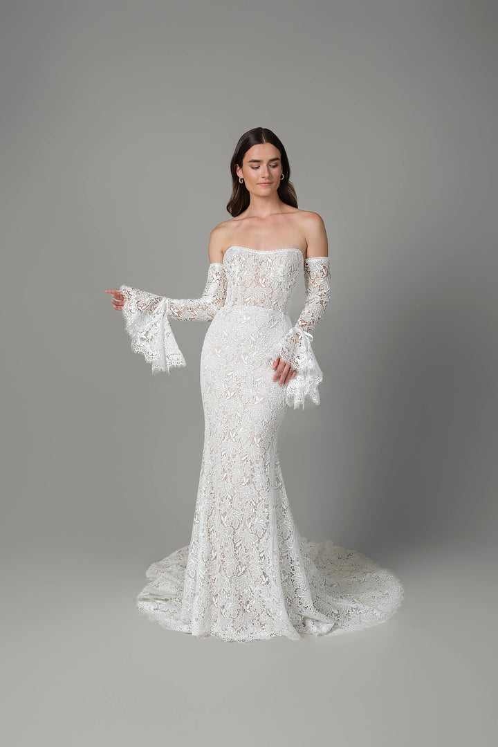 Sensual Fit &amp; Flare wedding dress with lace bodice and defined waist