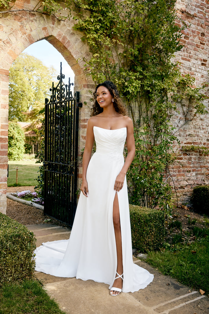 Adelie – Elegant A-line brudekjole i chiffon med sweetheart-udskæring