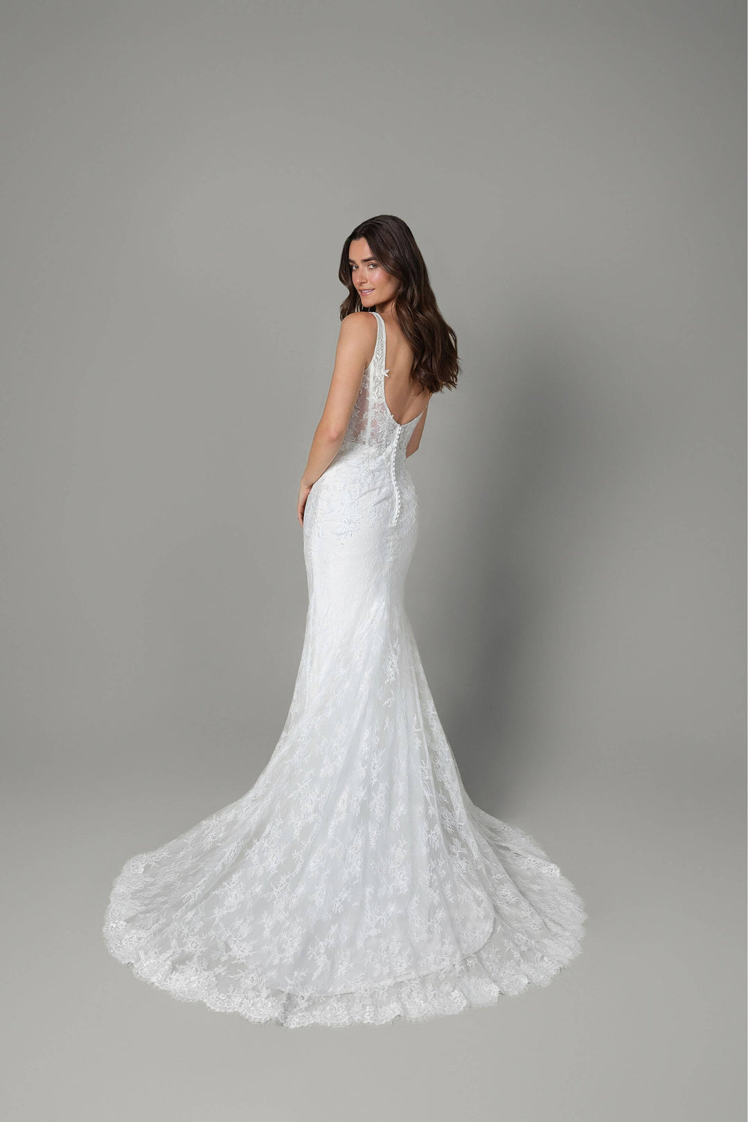 Brudekjole fra Rings Collection – model 55198 – ryg – One & Only Allerød