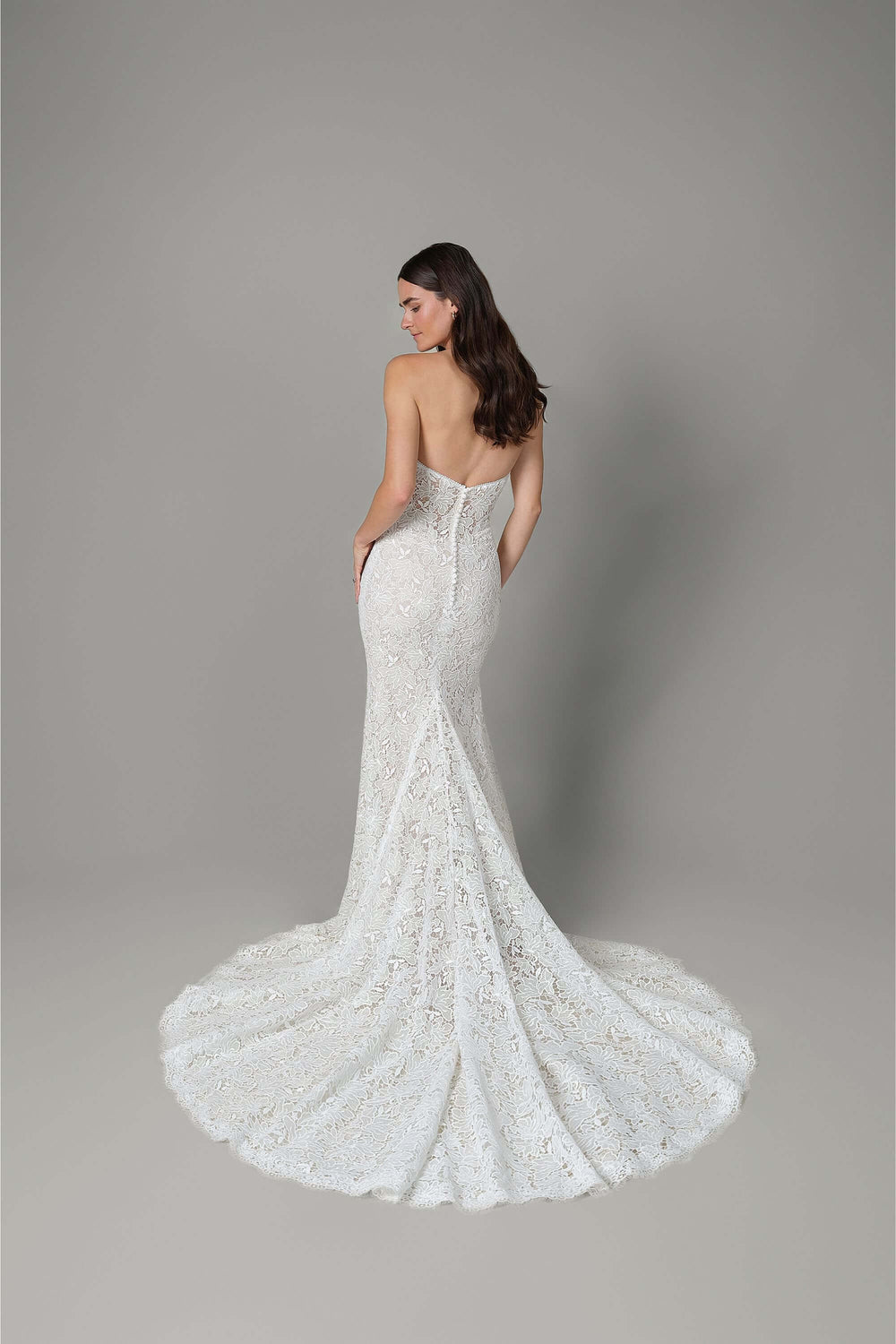 Brudekjole fra Rings Collection – model 55212 – ryg – One & Only Allerød