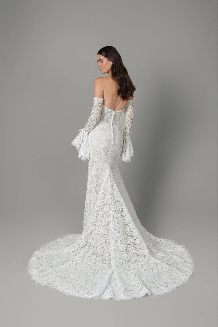 Brudekjole fra Rings Collection – model 55212SL – ryg – One & Only Allerød