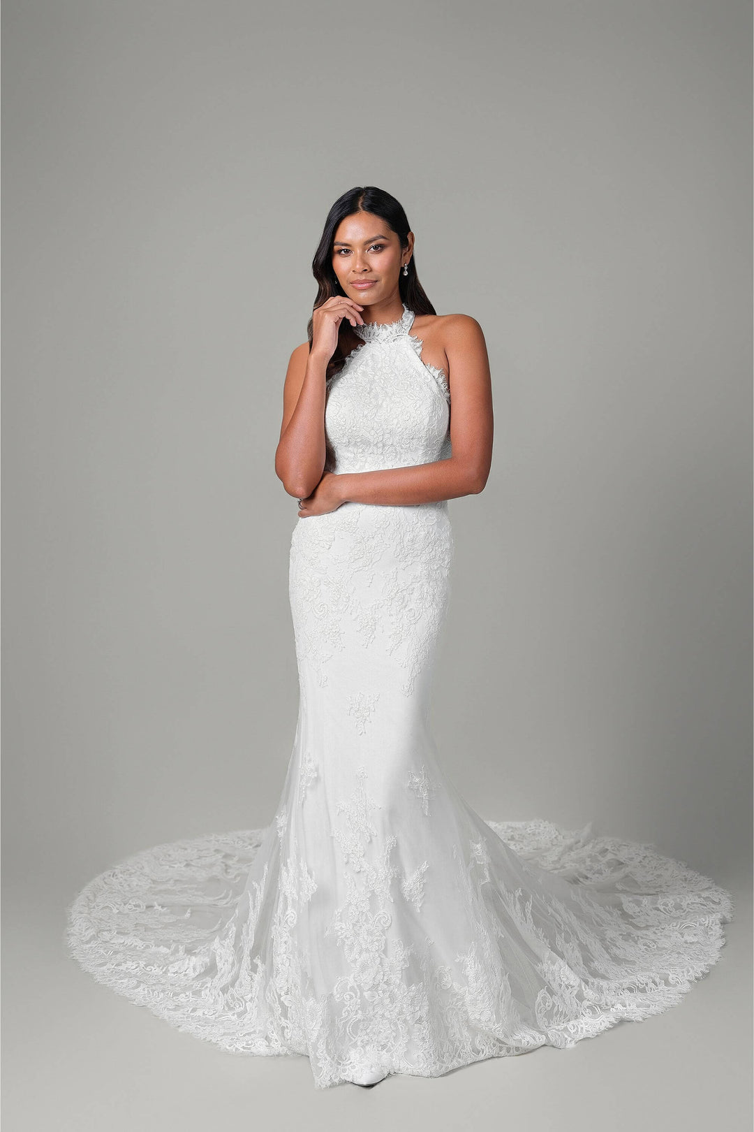 Brudekjole fra Rings Collection – model 55213 – front – One & Only Allerød