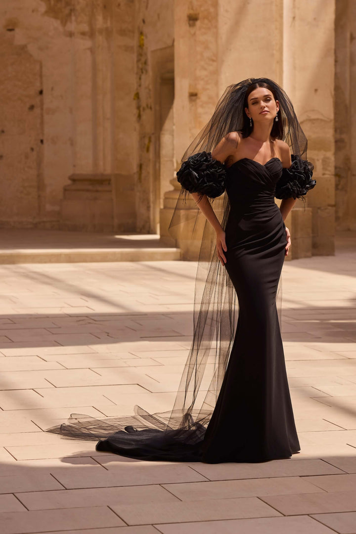 Elegant Fit &amp; Flare wedding dress with a defined waist and timeless design